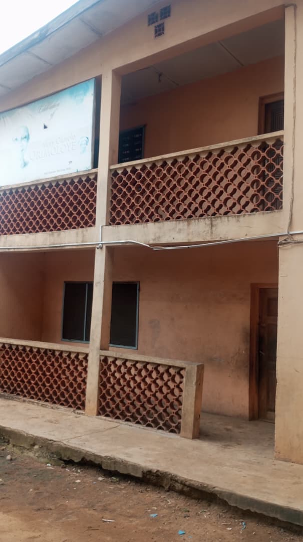 3 Bedroom Flat for Rent along Cathedral Road, Isikan
