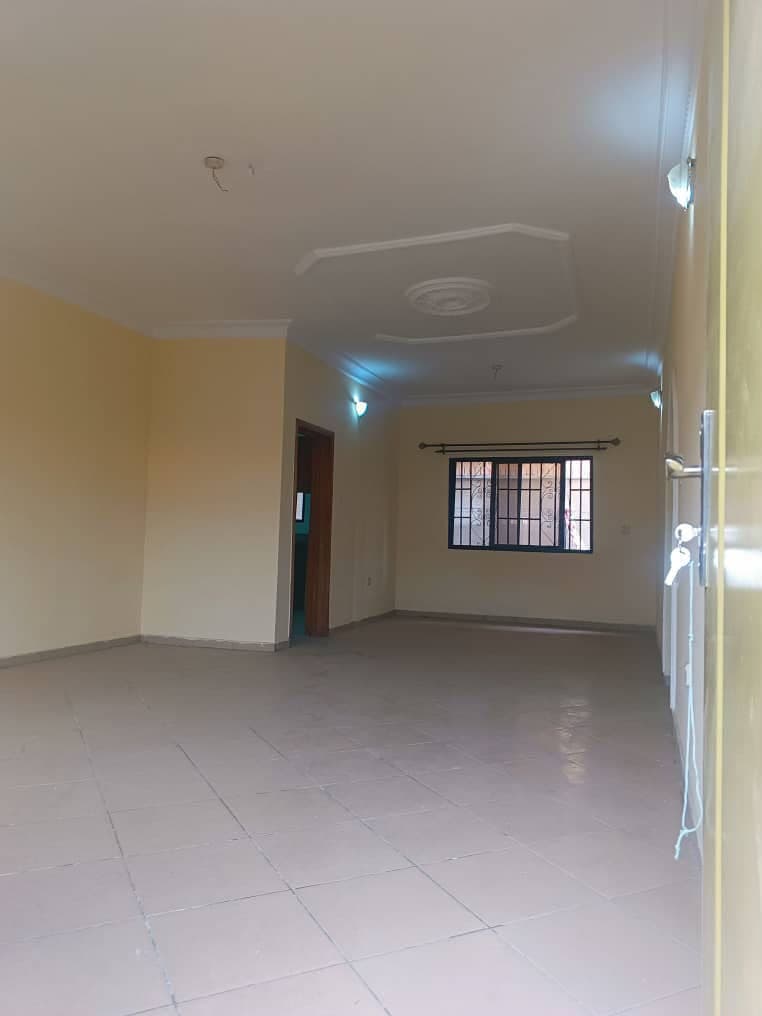 3 Bedroom Flat for Rent in Mende, Maryland, Lagos