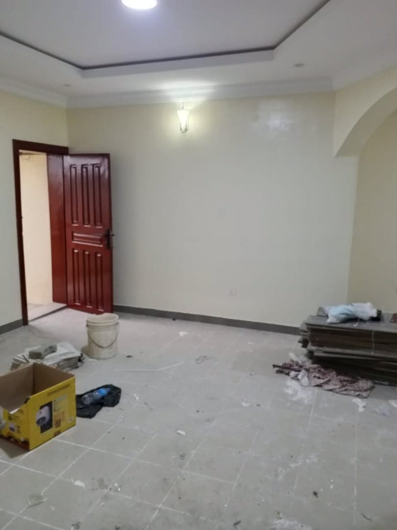 3 Bedroom Flat for Rent in Thomas Estate, Lagos