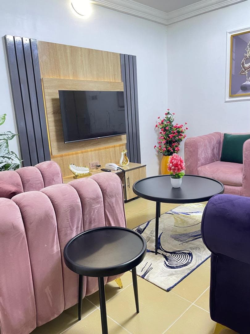 1 Bedroom Flat for Shortlet in Akoka, Yaba, Lagos