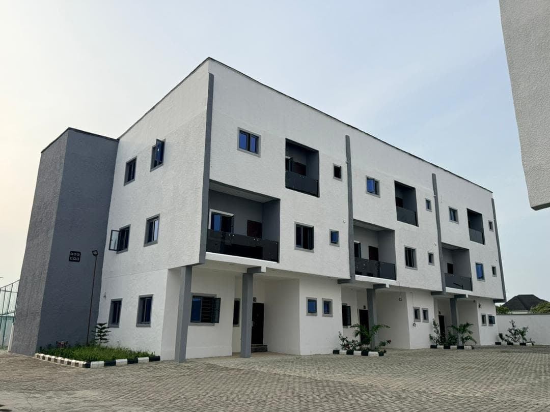 4 Bedroom Duplex for Rent in Sangotedo