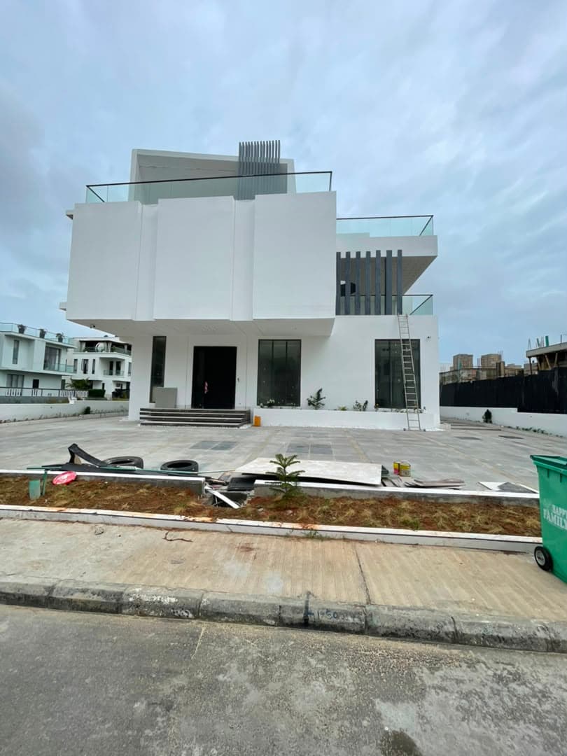 5 Bedroom Fully Detached Duplex for Sale at Ikate, Lekki, Lagos