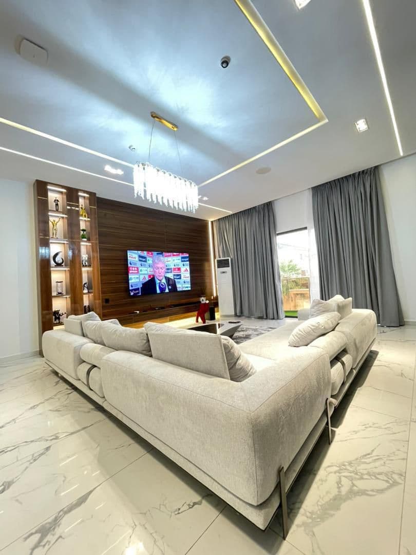 4 Bedroom Terrace Duplex for Shortlet in Lekki Phase 1, Lagos