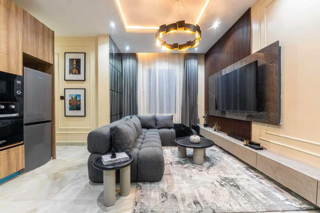 1 Bedroom Flat for Shortlet in Lekki Phase 1, Lagos