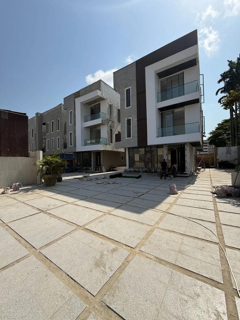 4 Bedroom Duplex for Sale in Ikoyi, Lagos