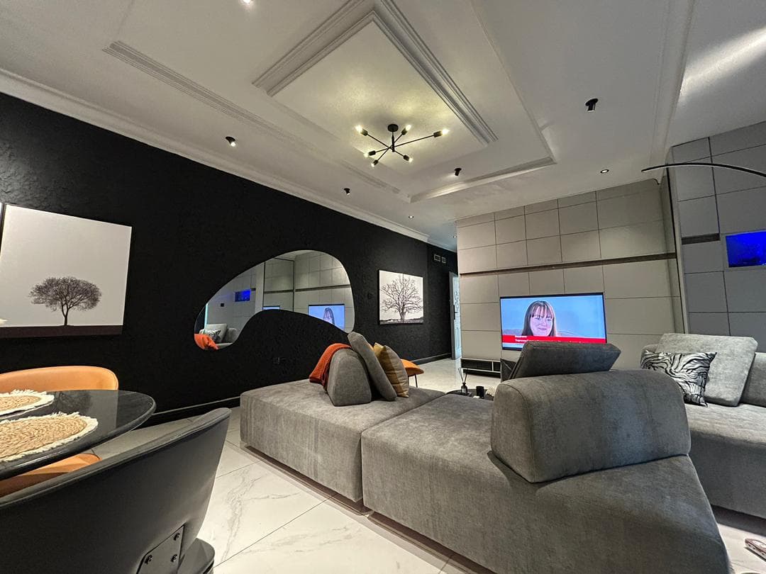 1 Bedroom Flat for Shortlet at Lekki Phase 1, Lagos