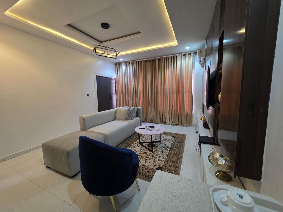 Fully Furnished 1 Bedroom Shortlet in Orchid, Lagos