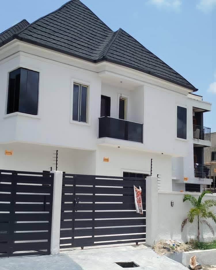 5 Bedroom Duplex for Sale in Ajah, Lagos