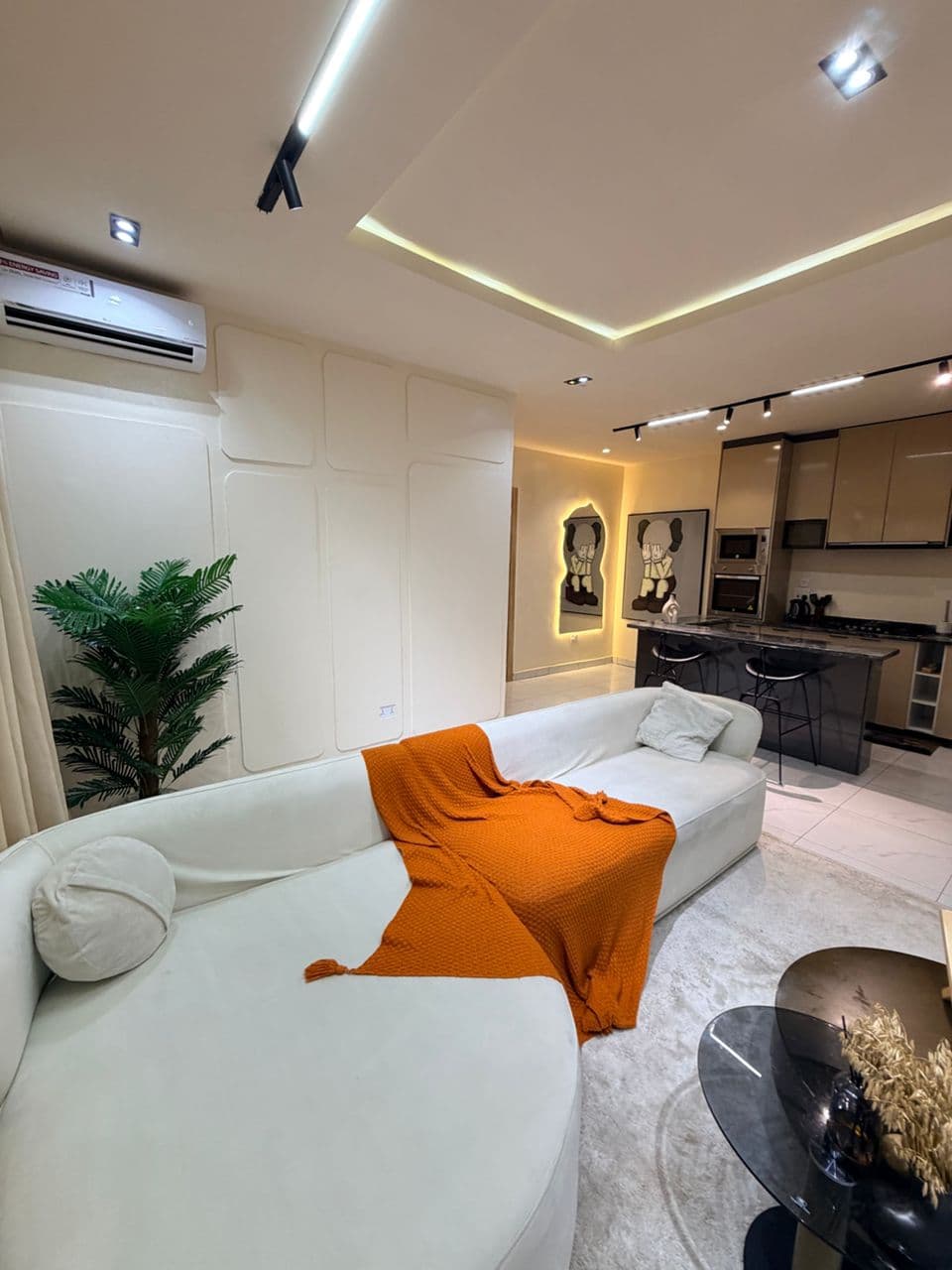 2 Bedroom Shortlet in Chevron, Lekki