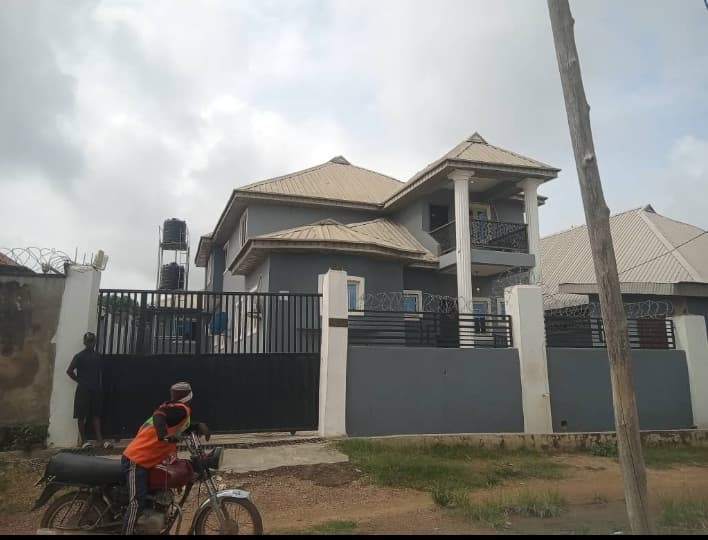 2 Bedroom Flat for Rent in Odo Ona Kekere, Ibadan