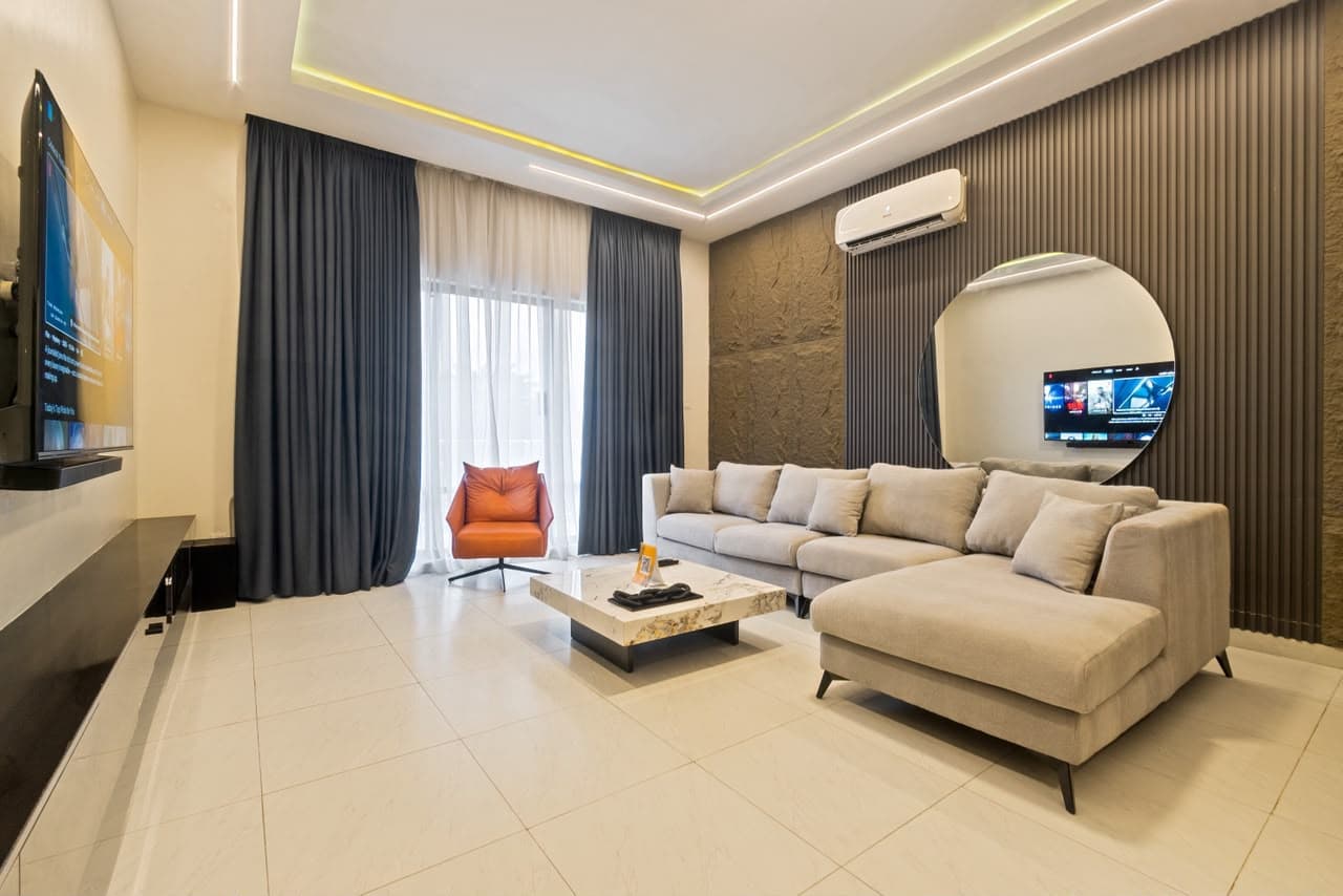 1 Bedroom Flat for Shortlet at Lekki Phase 1, Lagos