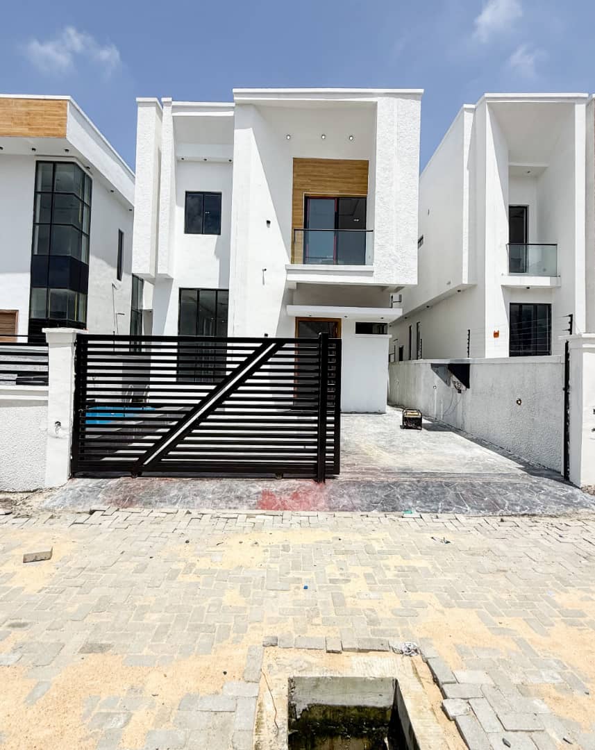 4 Bedroom Fully Detached Duplex for Sale at Chevron, Lekki, Lagos