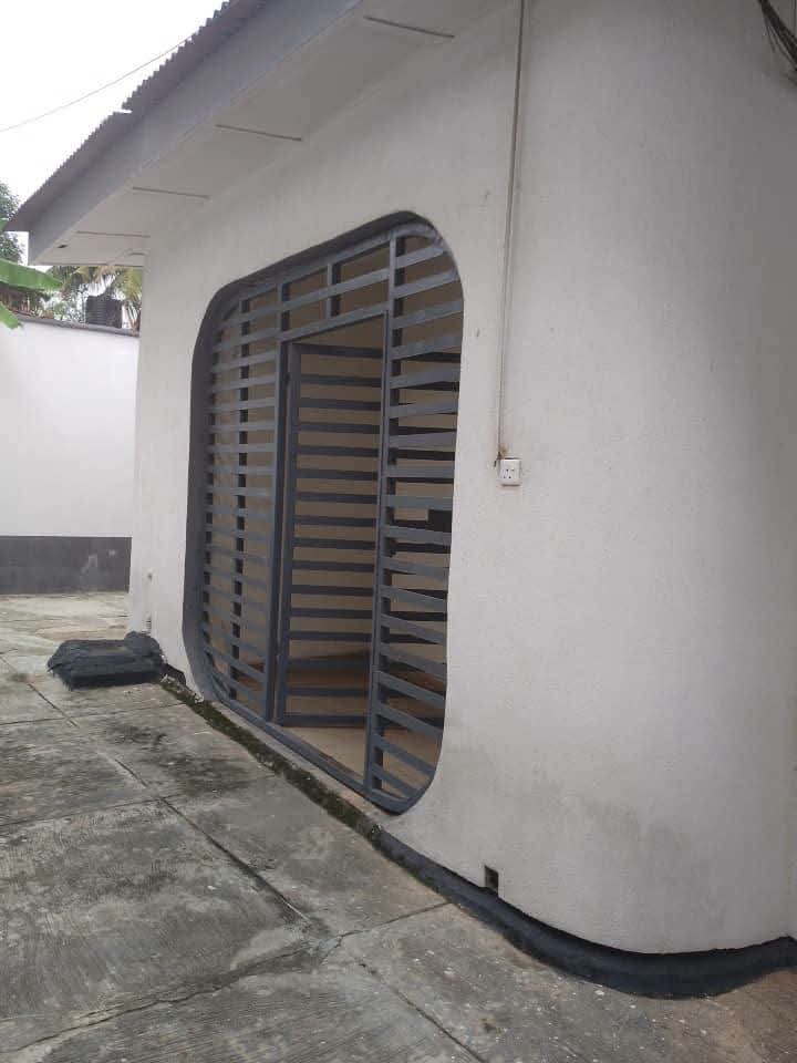 3 Bedroom Flat for Rent at Bashorun Estate, Akobo