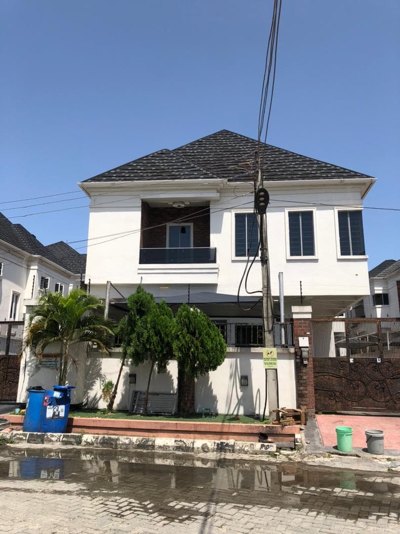 4 Bedroom Duplex for Rent in Oral Estate