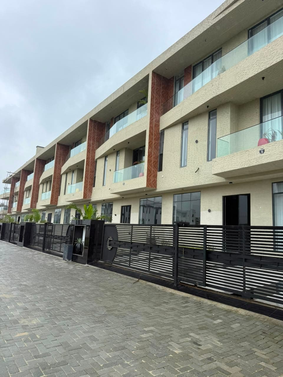 5 Bedroom Terrace Duplex with BQ for Sale in Lekki Phase 1
