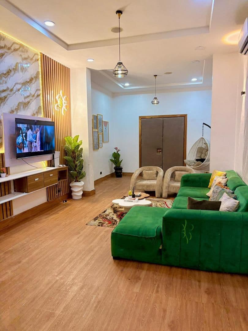 5 Bedroom Duplex for Shortlet at Lekki Phase 1, Lagos