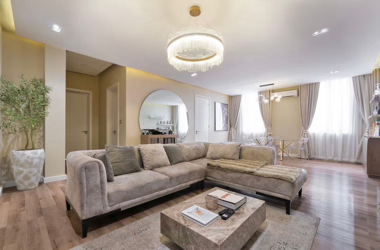 Fully Furnished 2/3 Bedroom Shortlet Apartment in Ikoyi, Lagos