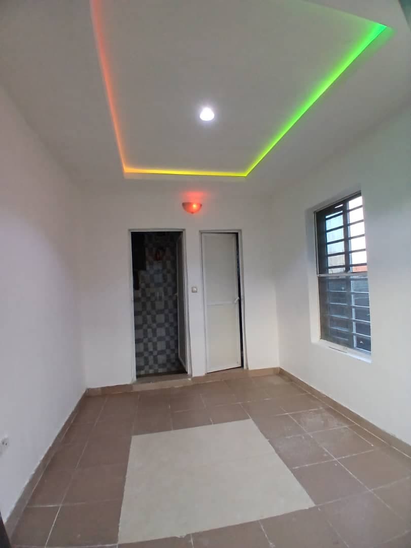 Self Contain for Rent at Awoyaya, Lagos