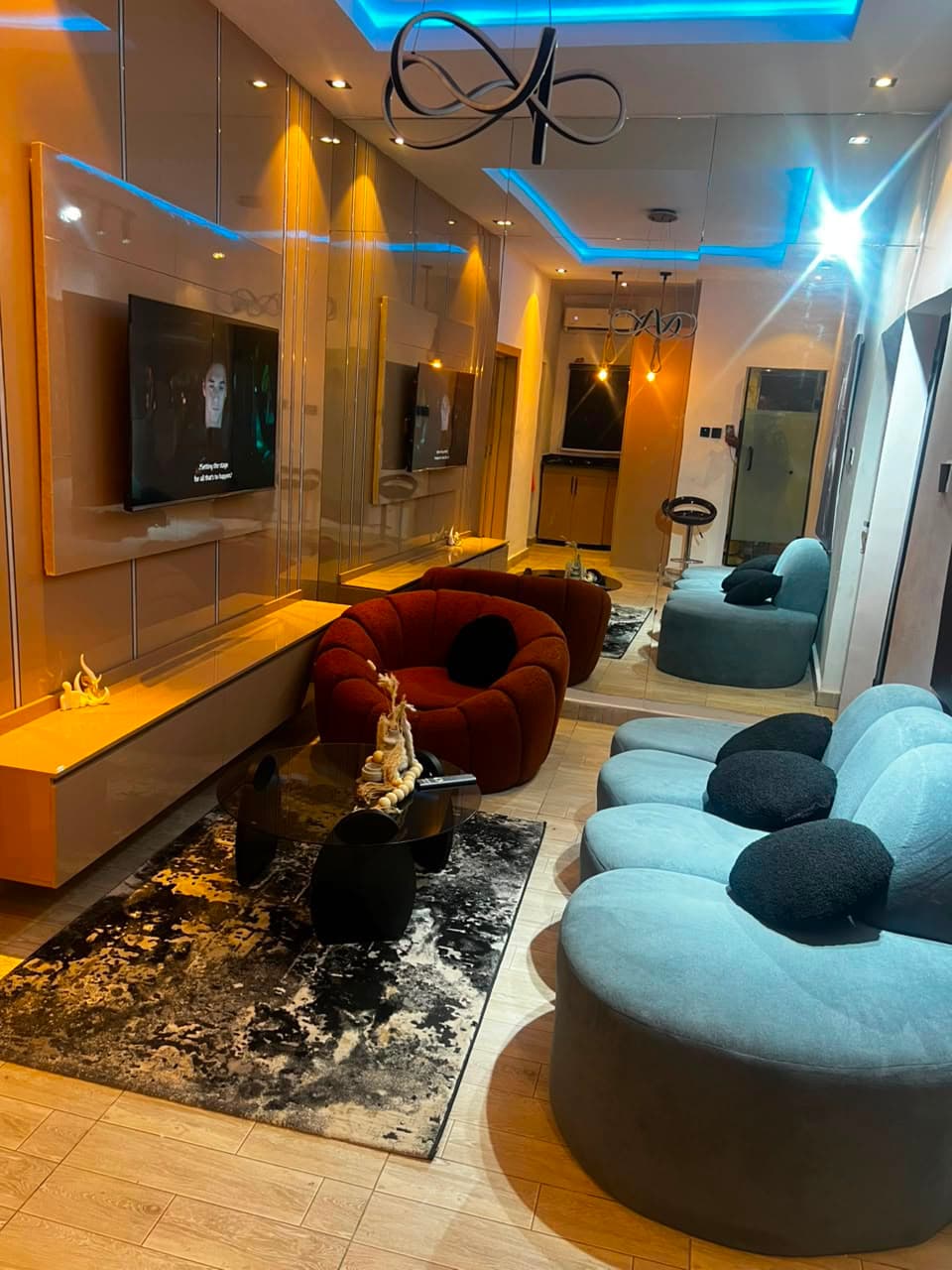 New One Bedroom Shortlet - AISHAT, Yaba Alagomeji