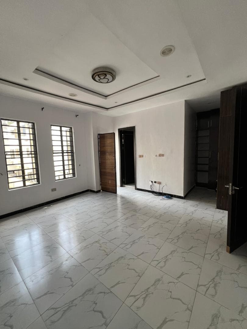Room for Rent at Ikate Elegushi, Lekki, Lagos
