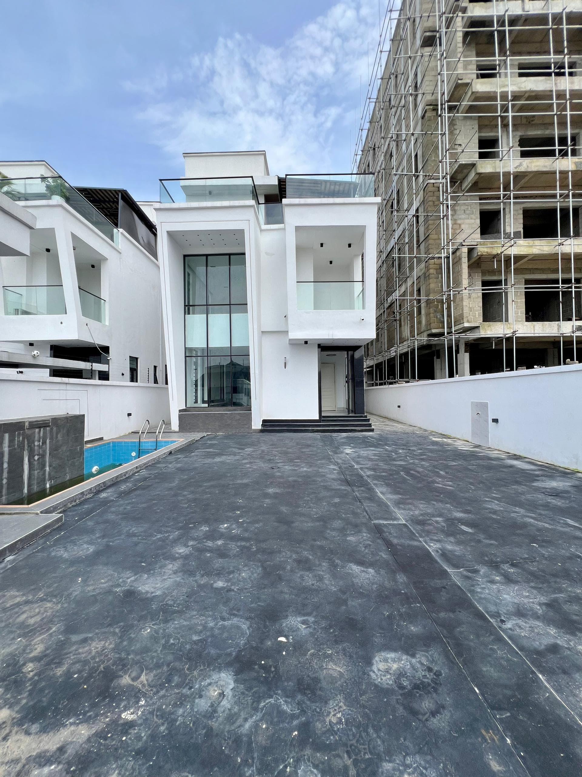 5 Bedroom Detached Duplex for Sale in Lekki Phase 1, Lagos