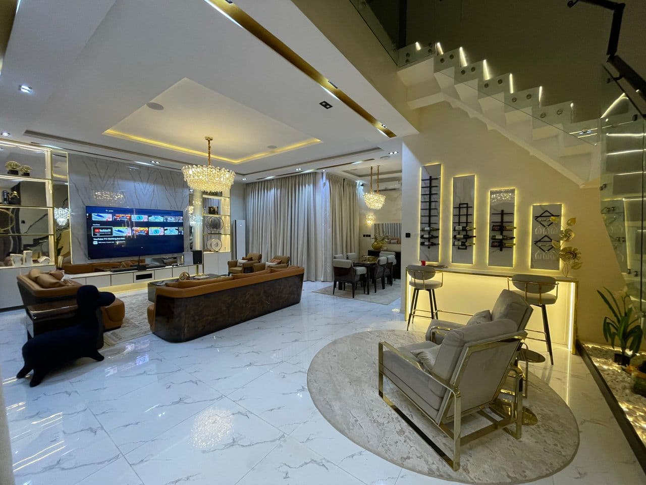 5 Bedroom Duplex in Osapa London Estate, Lagos