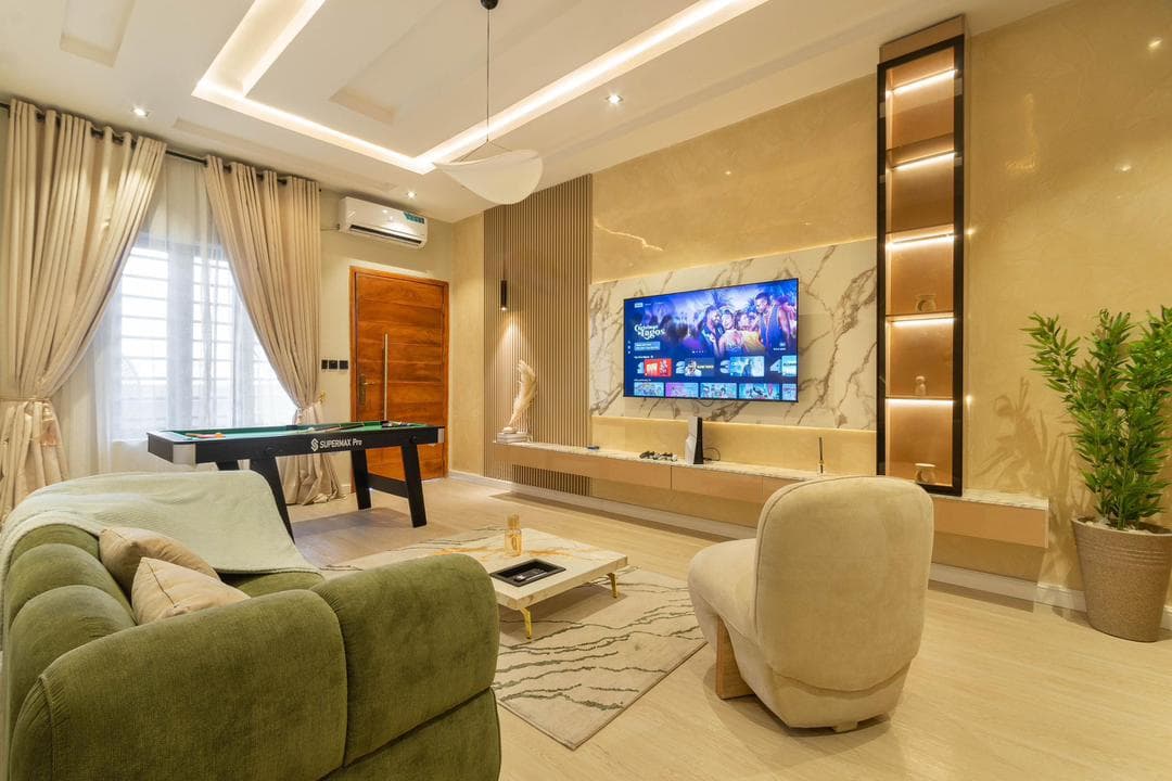 Fully Furnished 2 Bedroom Apartment in Ikate, Lekki, Lagos
